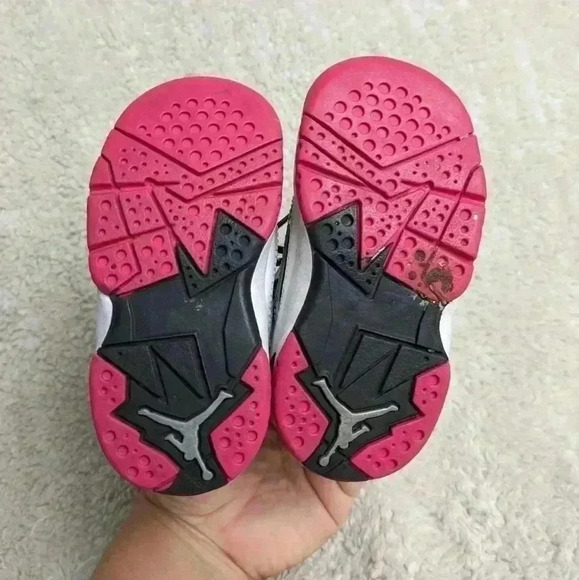 JORDAN Baby  shoes size 5 C in Good used condition - Picture 6 of 7